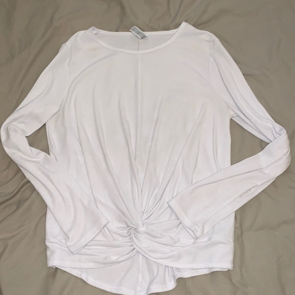 Knotted Long Sleeve Shirt